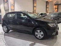 Gebraucht Dacia Sandero Lauréate 90 PS (66 kW) 2017 Schwarz Limousine