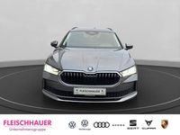 Neu Skoda Superb Selection 150 PS (110 kW) 2026 Graphitegrau metallic Kombi
