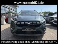 Gebraucht Dacia Jogger Extreme 101 PS (74 kW) 2024 Grün Van / Kleinbus