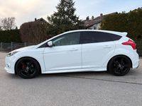 Gebraucht Ford Focus ST-Line 150 PS (110 kW) 2013 Weiß Limousine