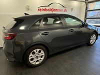 Gebraucht Kia Ceed 101 PS (74 kW) 2024 Grau Kleinwagen