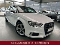 Gebraucht Audi A3 Sport 116 PS (85 kW) 2018 Weiß Limousine