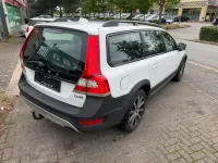 Gebraucht Volvo XC70 Momentum 181 PS (133 kW) 2015 Weiß Kombi