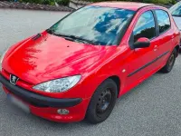 Gebraucht Peugeot 206 75 PS (55 kW) 2004 Rot Kleinwagen