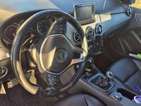 Gebraucht Mercedes B180 122 PS (89 kW) 2013 Van / Kleinbus