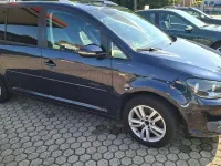 Gebraucht VW Touran Cup 140 PS (102 kW) 2014 Blau Van / Kleinbus