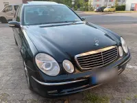 Gebraucht Mercedes E320 Avantgarde 224 PS (164 kW) 2006 Schwarz Limousine