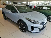 Neu Kia XCeed 179 PS (131 kW) 2025 Wolf grey SUV