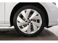 Gebraucht VW Golf VIII Style 150 PS (110 kW) 2025 Weiß Kombi