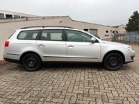 Gebraucht VW Passat 140 PS (102 kW) 2008 Silber Kombi
