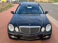 Gebraucht Mercedes E280 Avantgarde 190 PS (139 kW) 2006 Schwarz Limousine