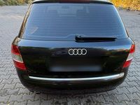 Gebraucht Audi A4 102 PS (75 kW) 2004 Schwarz Kombi