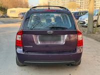 Gebraucht Kia Carens 140 PS (102 kW) 2008 Violet Van / Kleinbus