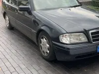Gebraucht Mercedes C180 122 PS (89 kW) 1994 Limousine