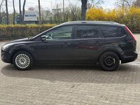 Używany Ford Focus Titanium 109 KM (80 kW) 2010 Czarny Kombi