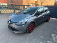 Gebraucht Renault Clio IV Expression 73 PS (53 kW) 2015 Grau Kleinwagen