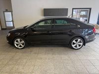 Gebraucht Skoda Rapid Elegance 122 PS (89 kW) 2013 Schwarz Kleinwagen