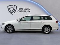 Gebraucht VW Passat 150 PS (110 kW) 2021 Weiß Kombi