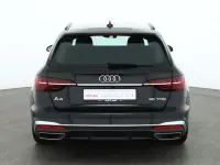 Gebraucht Audi A4 S-Line 150 PS (110 kW) 2022 Schwarz Kombi