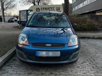 Gebraucht Ford Fiesta 59 PS (43 kW) 2006 Blau Kleinwagen