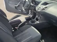 Gebraucht Ford Fiesta 60 PS (44 kW) 2009 Weiß Kleinwagen