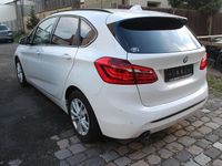 Gebraucht BMW 218 Sport Line 150 PS (110 kW) 2014 Weiß Kombi
