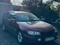 Second-hand Opel Omega 1997 Roșu Berlinǎ