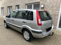 Gebraucht Ford Fusion 75 PS (55 kW) 2007 Silber Kleinwagen