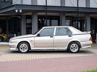 Gebraucht Alfa Romeo 75 155 PS (114 kW) 1988 Grau Limousine