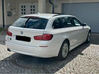 Gebraucht BMW 530 258 PS (189 kW) 2012 Weiß Kombi