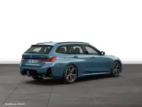 Gebraucht BMW 330e Sport Line 292 PS (214 kW) 2025 Blau Kombi