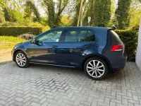 Second-hand VW Golf VII Highline 150 CP (110 kW) 2014 Albastru Berlinǎ