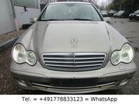 Gebraucht Mercedes C320 Classic 218 PS (160 kW) 2004 Grün Limousine