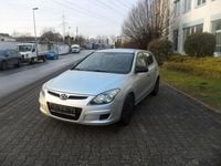 Gebraucht Hyundai i30 Edition 109 PS (80 kW) 2010 Silber Limousine
