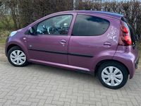 Gebraucht Peugeot 107 68 PS (50 kW) 2013 Violet Kleinwagen
