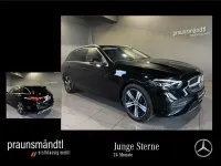 Gebraucht Mercedes C220 Avantgarde 197 PS (144 kW) 2024 Schwarz Limousine