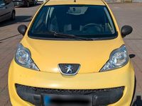 Gebraucht Peugeot 107 68 PS (50 kW) 2006 Gelb Kleinwagen