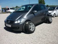 Gebraucht Mercedes A160 95 PS (69 kW) 2011 Grau Kleinwagen