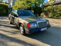 Usata Mercedes E250 94 CV (69 kW) 1989 Grigio Berlina