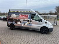 Gebraucht Renault Trafic 114 PS (83 kW) 2013 Grau Van / Kleinbus
