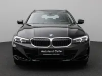Usata BMW 318 Shadowline 156 CV (114 kW) 2025 Nero Berlina