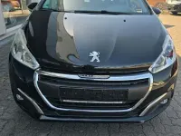 Gebraucht Peugeot 208 Active 68 PS (50 kW) 2015 Schwarz Kleinwagen