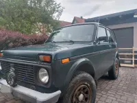 Gebraucht Lada niva 82 PS (60 kW) 2009 Grün SUV