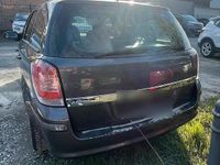 Second-hand Opel Astra 140 CP (102 kW) 2009 Maro Break
