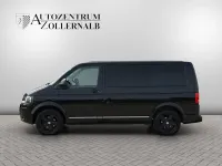 Gebraucht VW T5 Startline 140 PS (102 kW) 2013 Deep black perleffekt Van