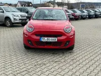 Gebraucht Fiat 600E Red 114 kW (155 PS) 2023 Rot Limousine