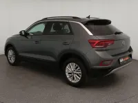 Second-hand VW T-Roc Life 110 CP (80 kW) 2023 Gri SUV