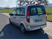 Gebraucht Mercedes Vaneo 102 PS (75 kW) 2003 Silber Van / Kleinbus