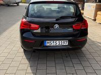 Gebraucht BMW 116 Advantage 109 PS (80 kW) 2016 Schwarz Kleinwagen