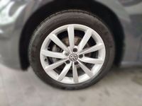 Gebraucht VW Golf VIII Highline 150 PS (110 kW) 2021 Grau Kombi